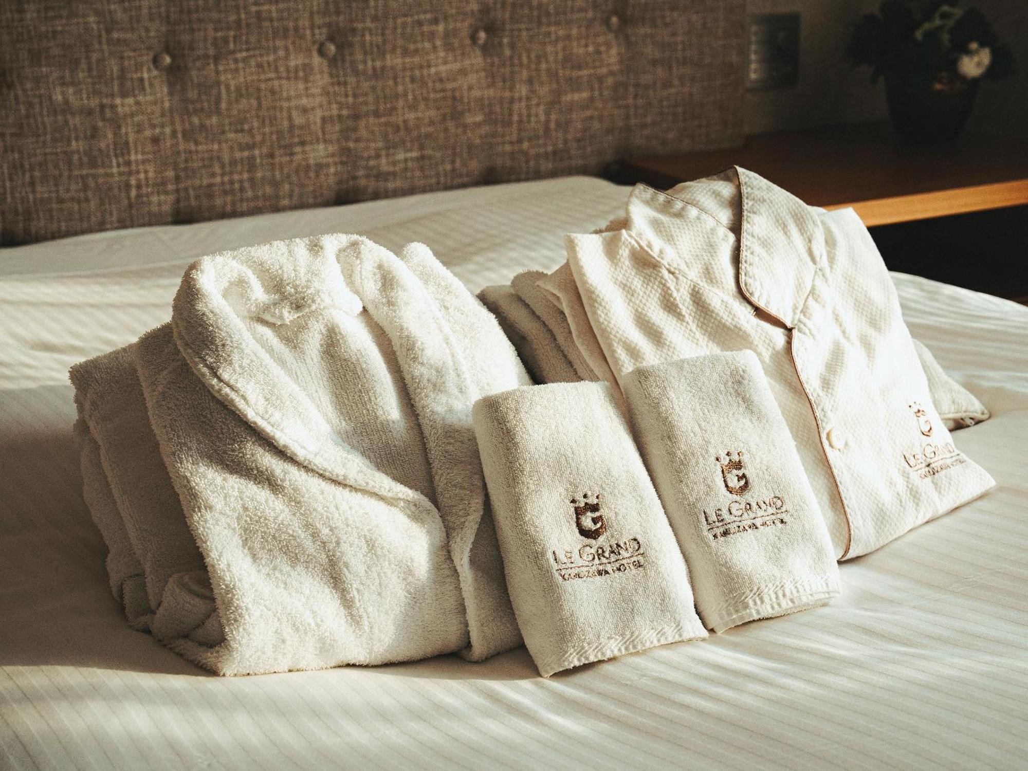 เลอ กร็องด์ คิว คะรุยซะวะ Hotel คารุอิซาว่า ภายนอก รูปภาพ